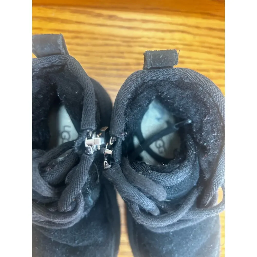UGG Children's Size 10 Side Zip Suede Black 1017320T Boot Toddler
